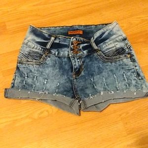 Docefit woman's shorts